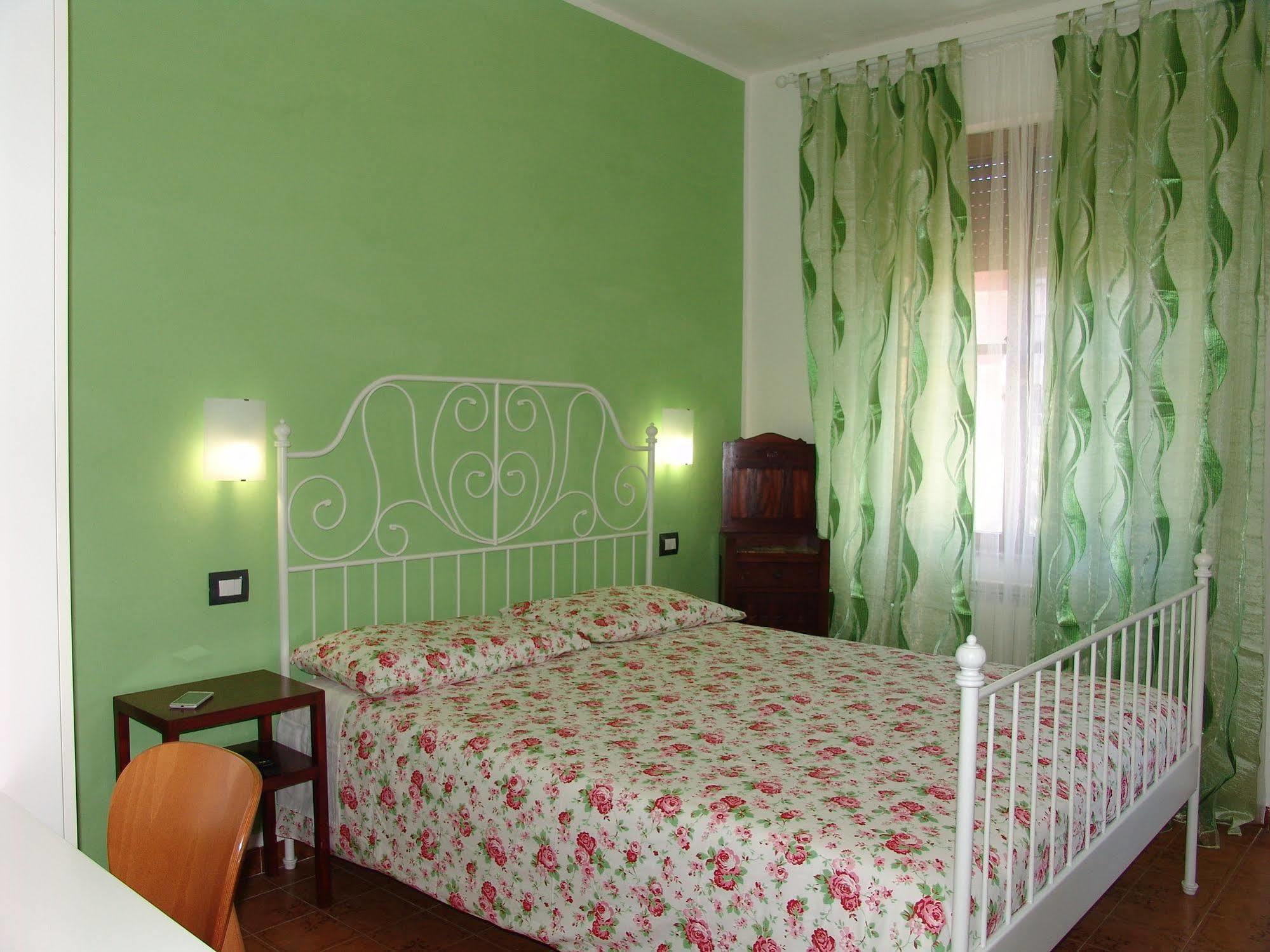 B&B Myosotis Pisa Luaran gambar